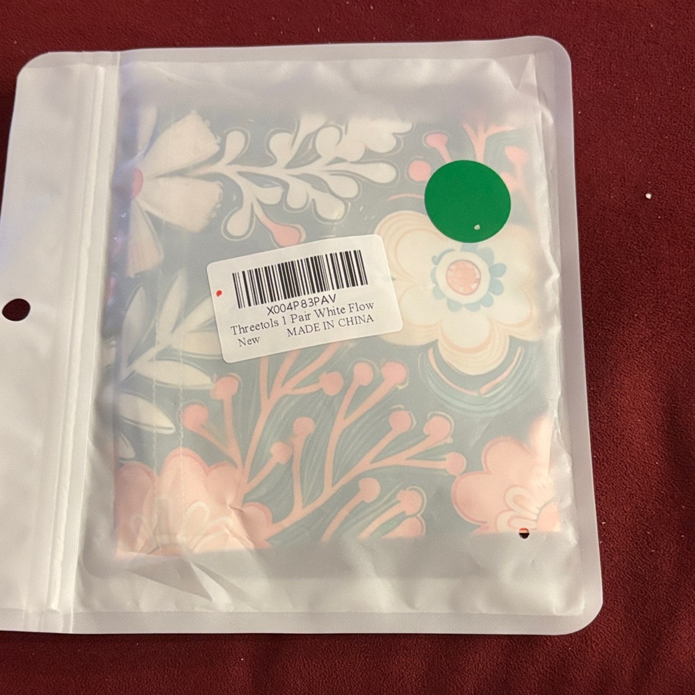 Floral Patterned Fabric - Picture 2 of 2